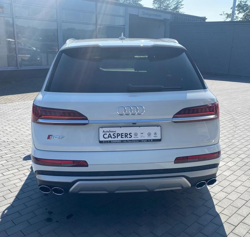 Audi SQ7 2022
