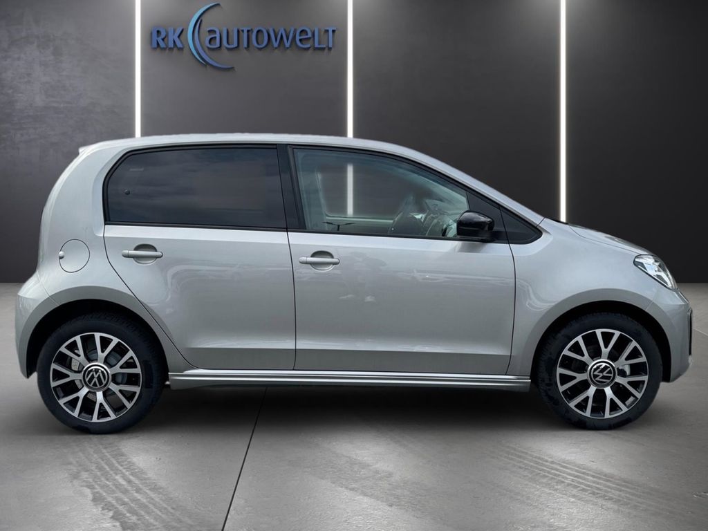 Volkswagen up! 2025