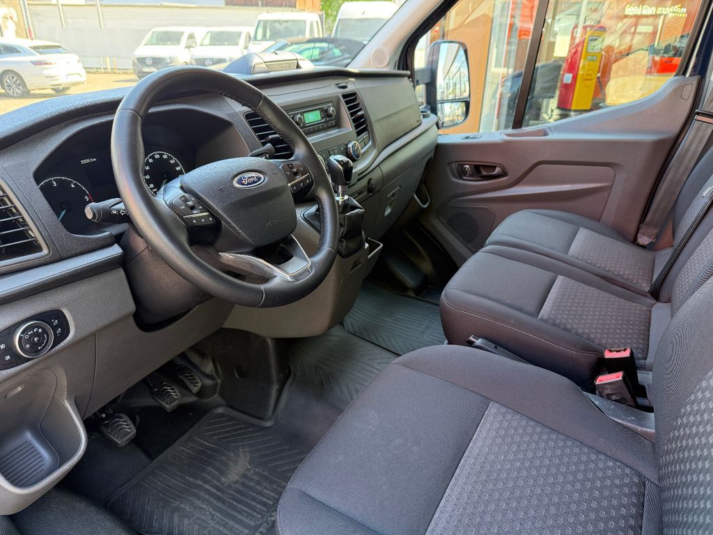 Ford Transit 2023
