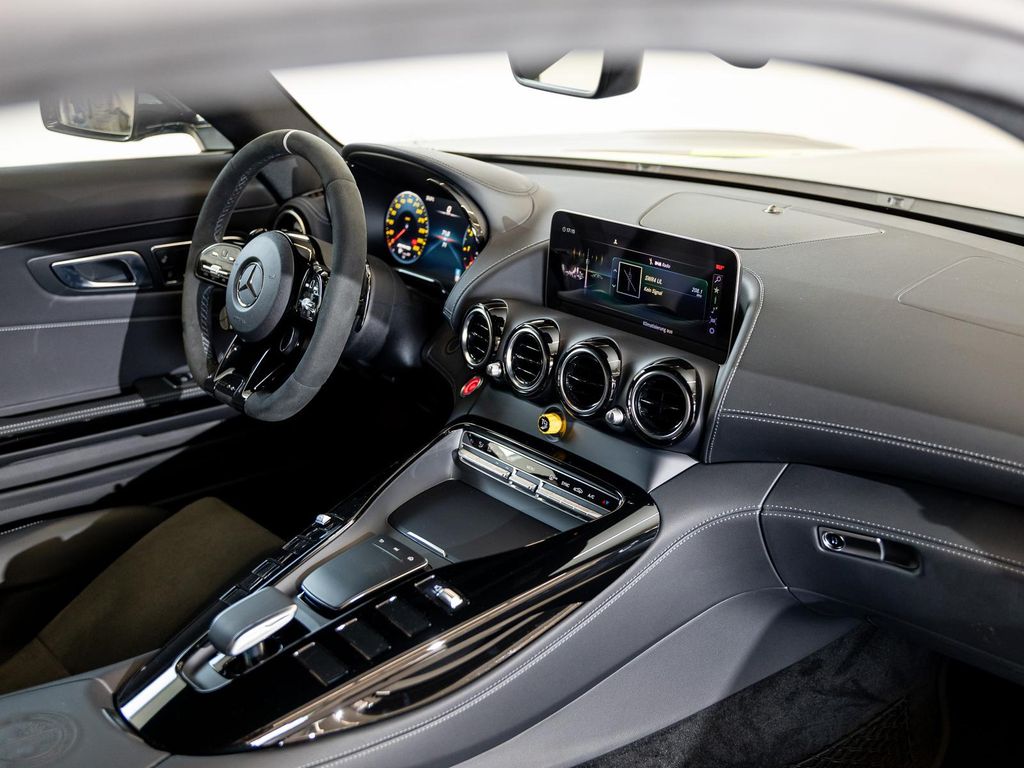 Mercedes-Benz AMG GT R 2020