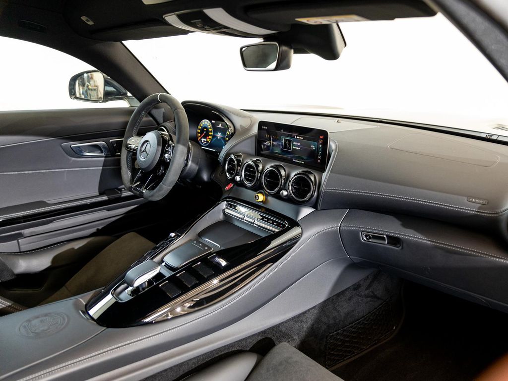 Mercedes-Benz AMG GT R 2020