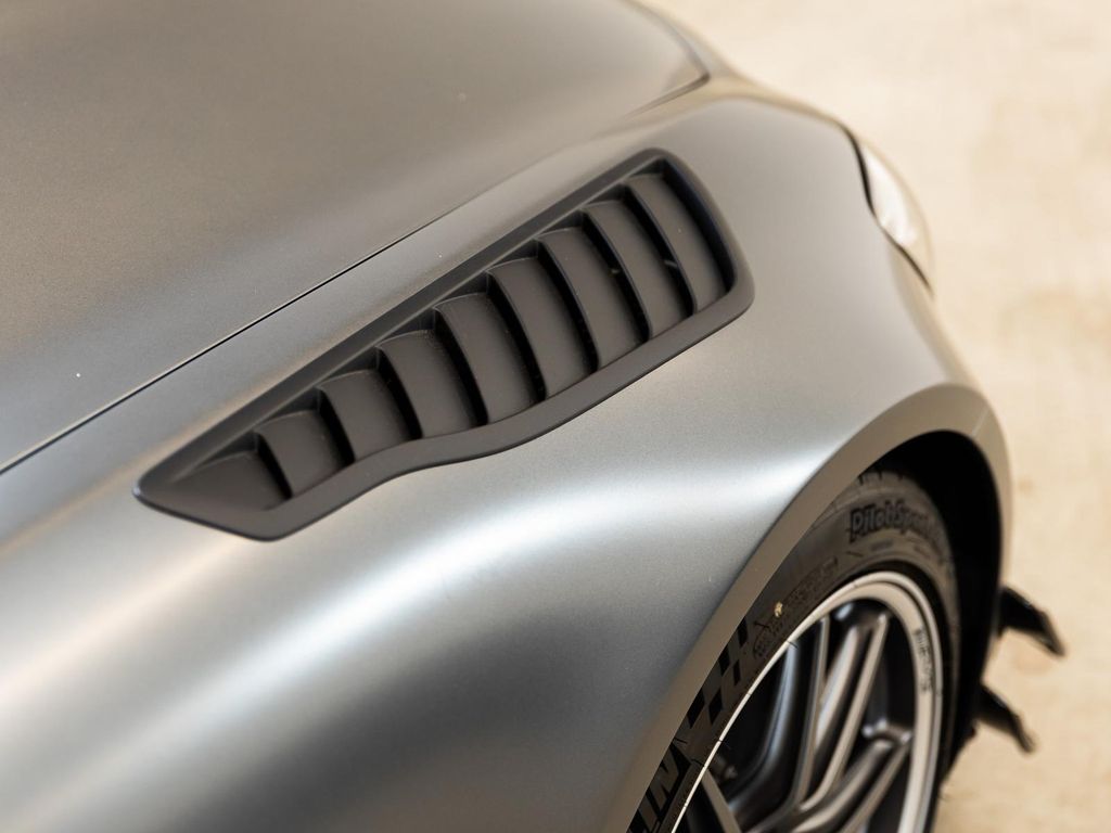 Mercedes-Benz AMG GT R 2020