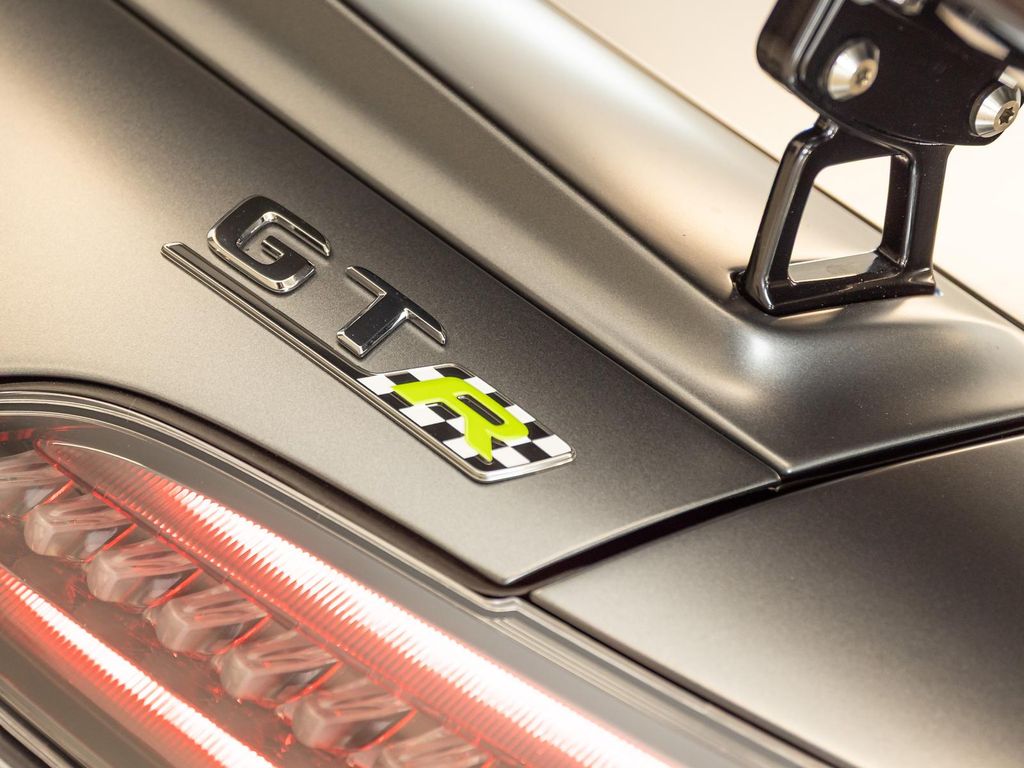 Mercedes-Benz AMG GT R 2020