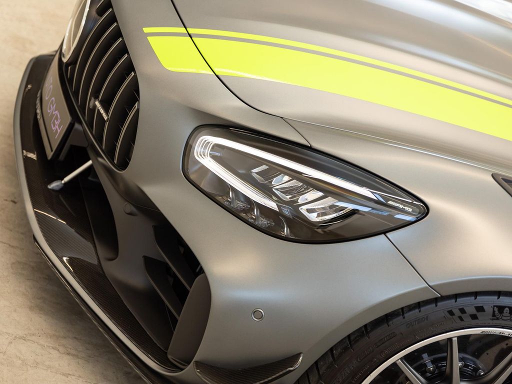 Mercedes-Benz AMG GT R 2020