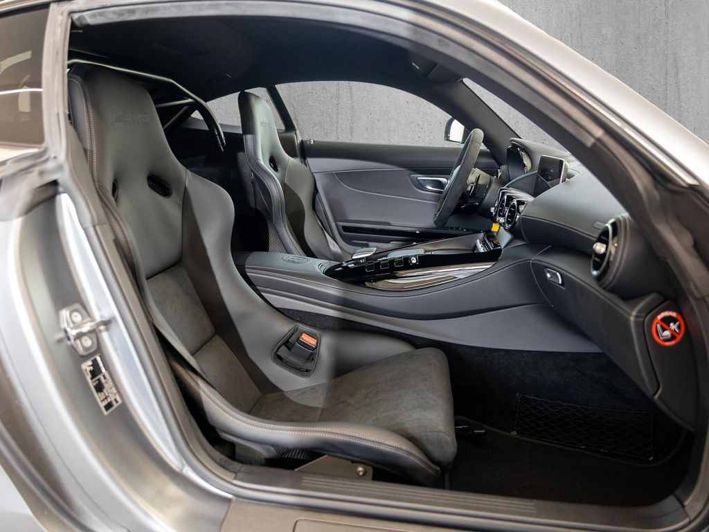 Mercedes-Benz AMG GT R 2020