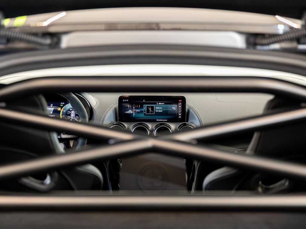 Mercedes-Benz AMG GT R 2020