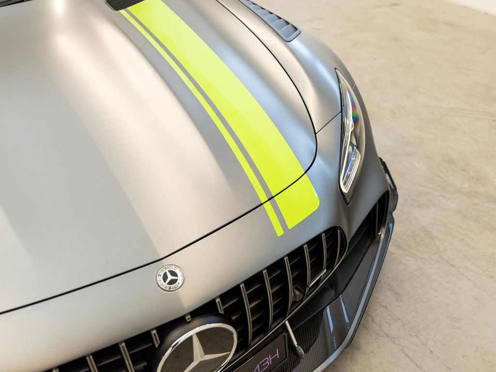 Mercedes-Benz AMG GT R 2020