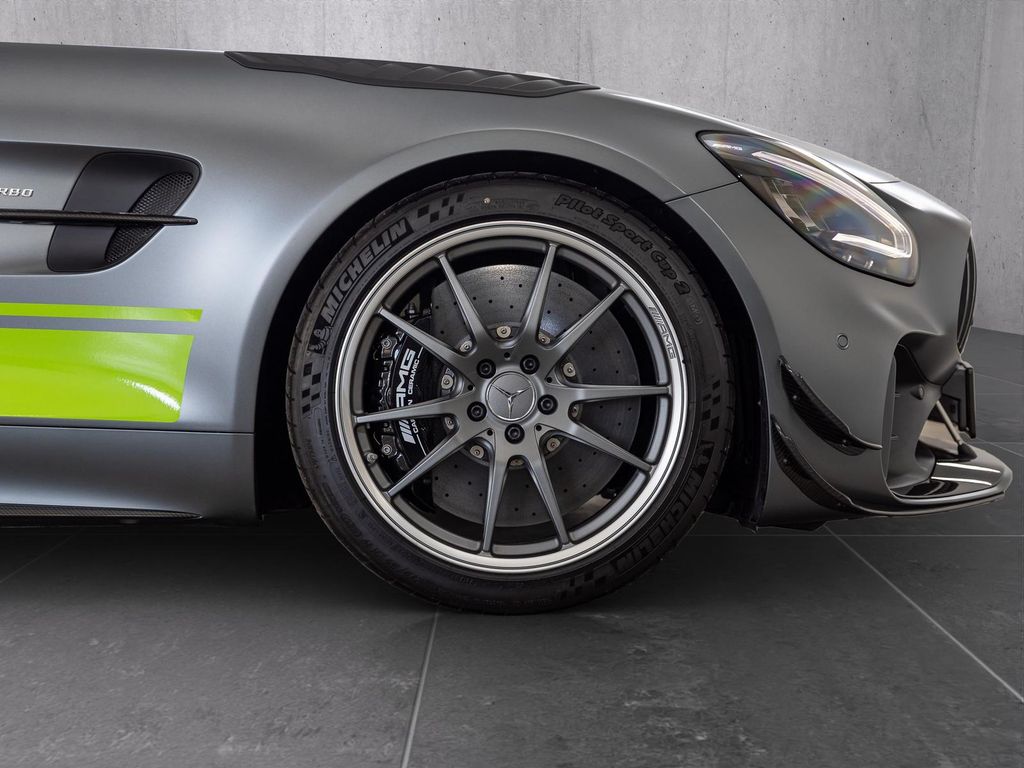 Mercedes-Benz AMG GT R 2020