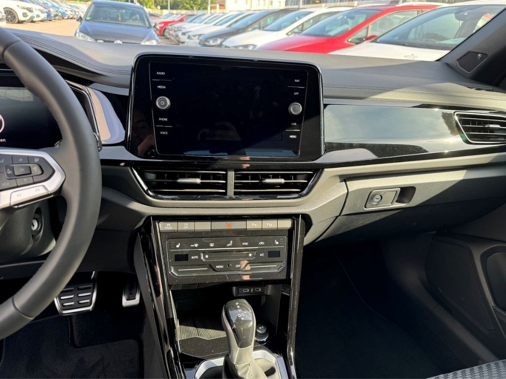 Volkswagen T-Roc 2023