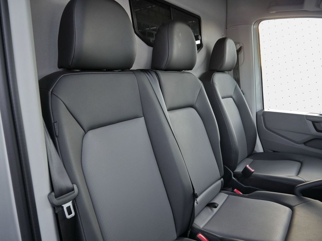 Volkswagen Crafter 2023