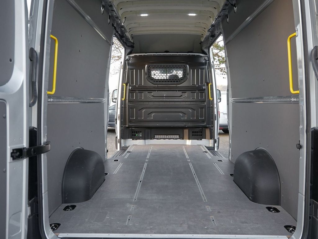 Volkswagen Crafter 2023