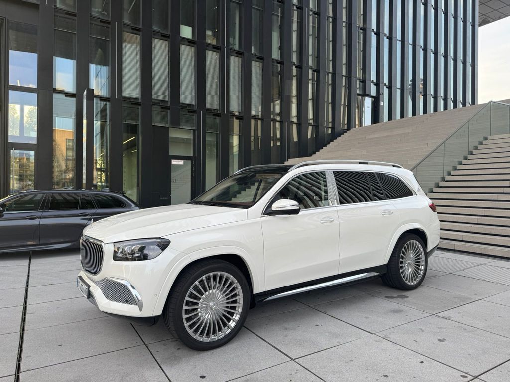 Mercedes-Benz GLS 600 2022
