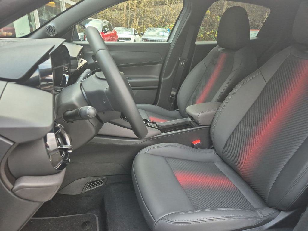 Alfa Romeo Junior 2025