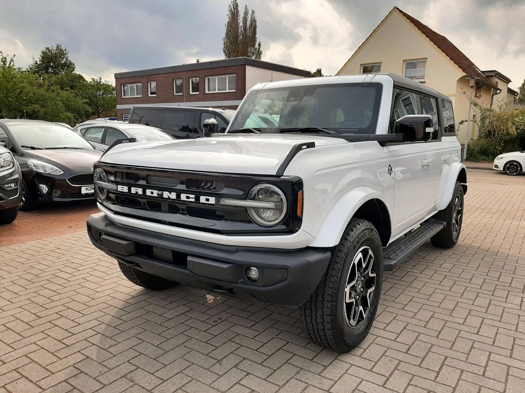 Ford Bronco 2024
