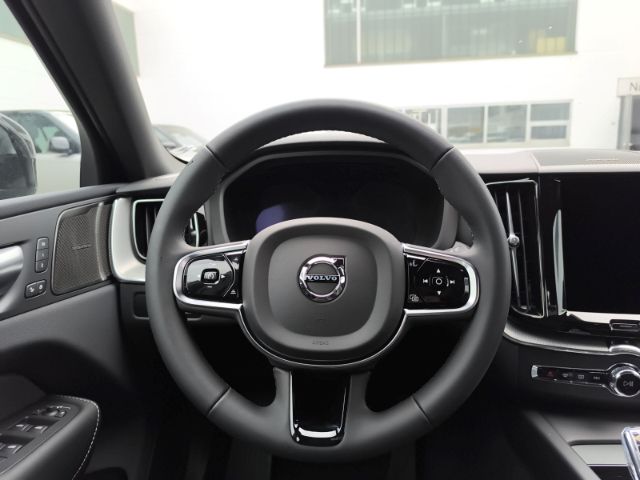 Volvo XC60 2024