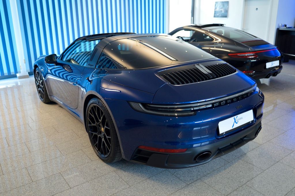 Porsche 992 2024