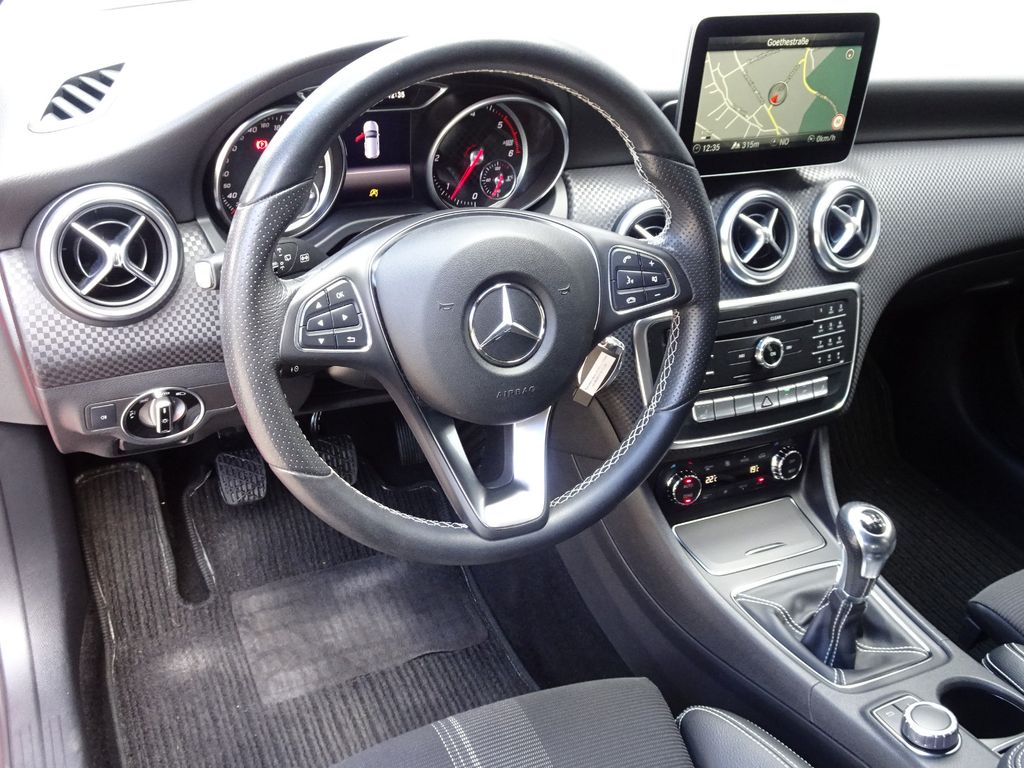 Mercedes-Benz A 200 2017