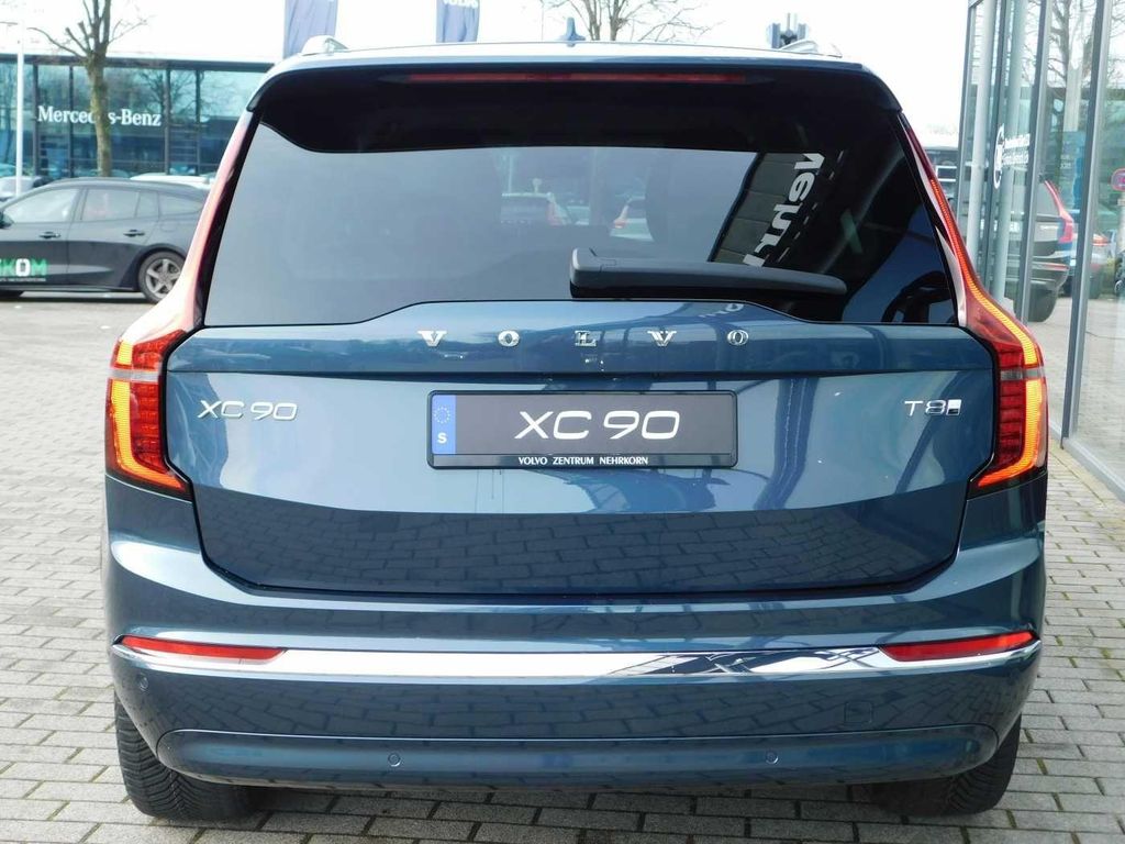 Volvo XC90 2025