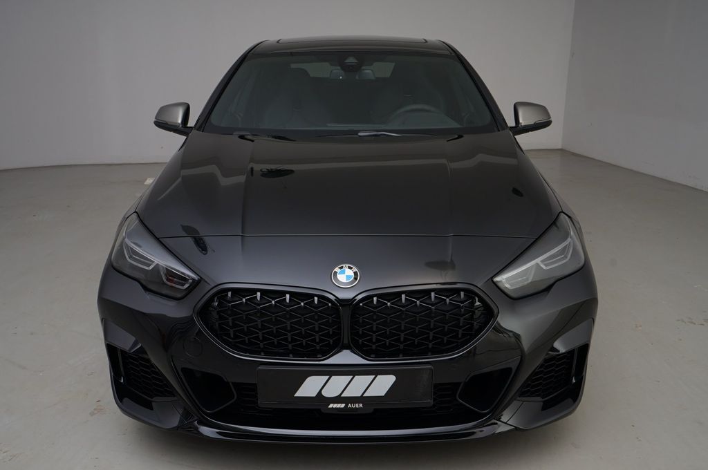 BMW M235 2024
