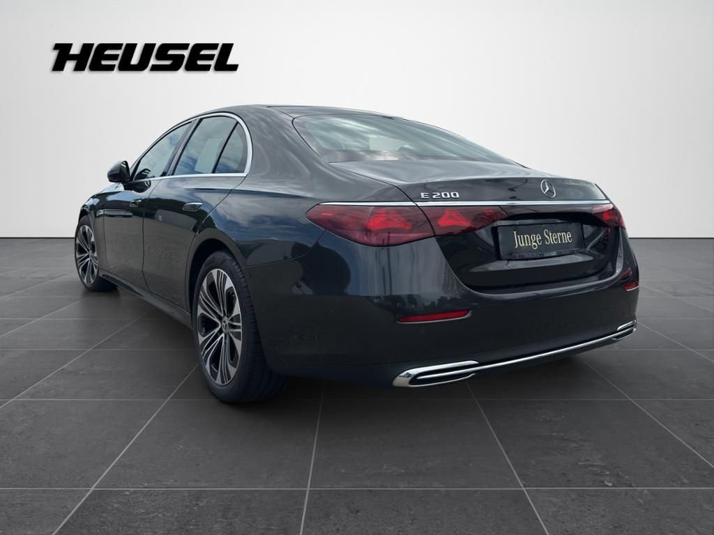 Mercedes-Benz E 200 2023