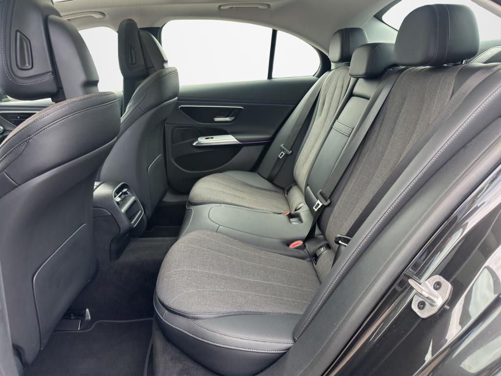 Mercedes-Benz E 200 2023