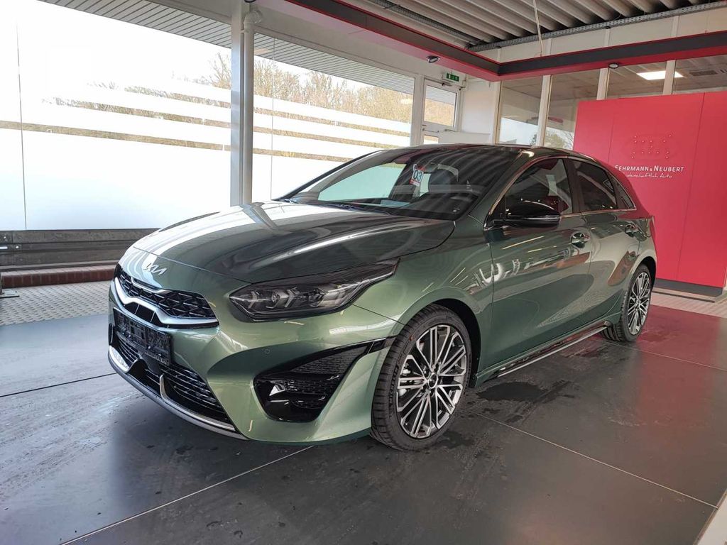 Kia cee'd / Ceed 2025