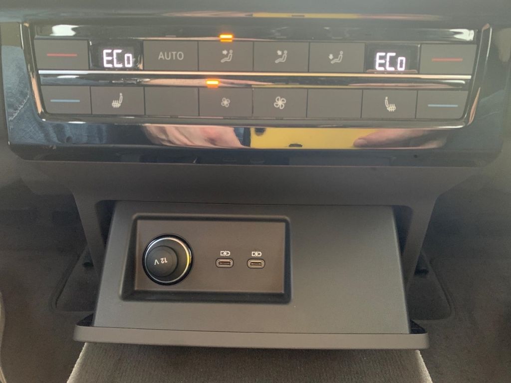 Volkswagen Touareg 2021