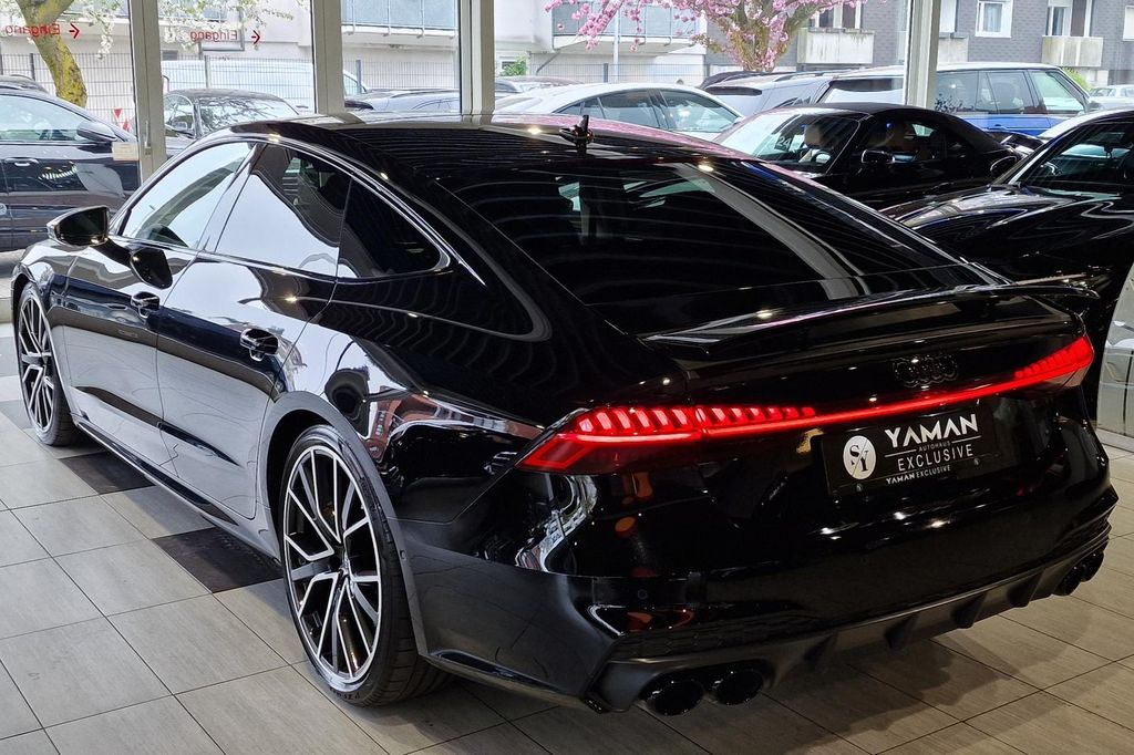 Audi S7 2023