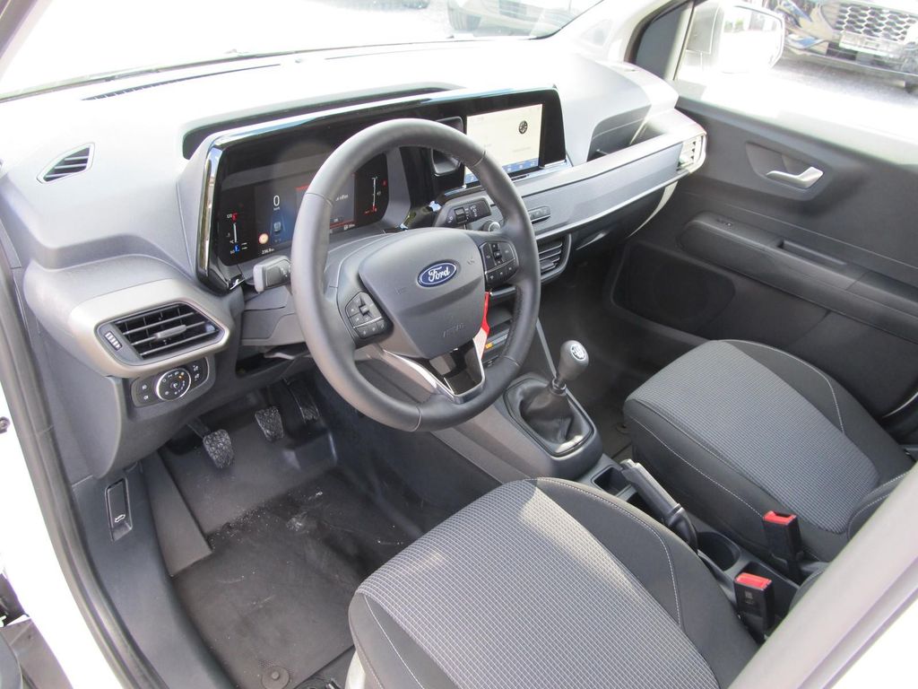 Ford Transit Courier 2024