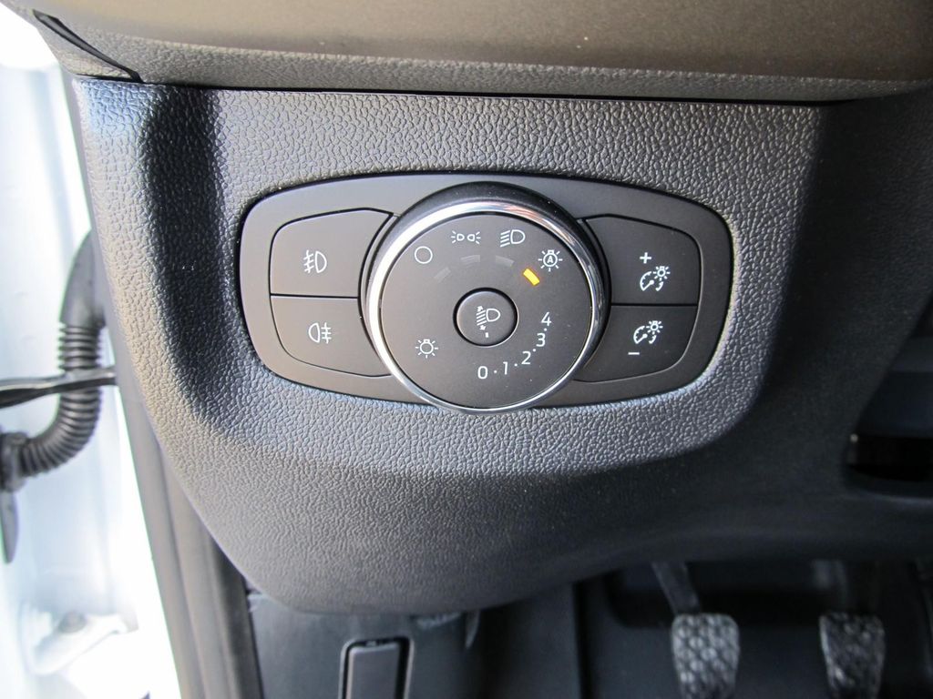 Ford Transit Courier 2024