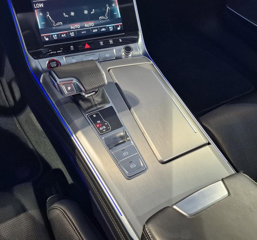 Audi S7 2023