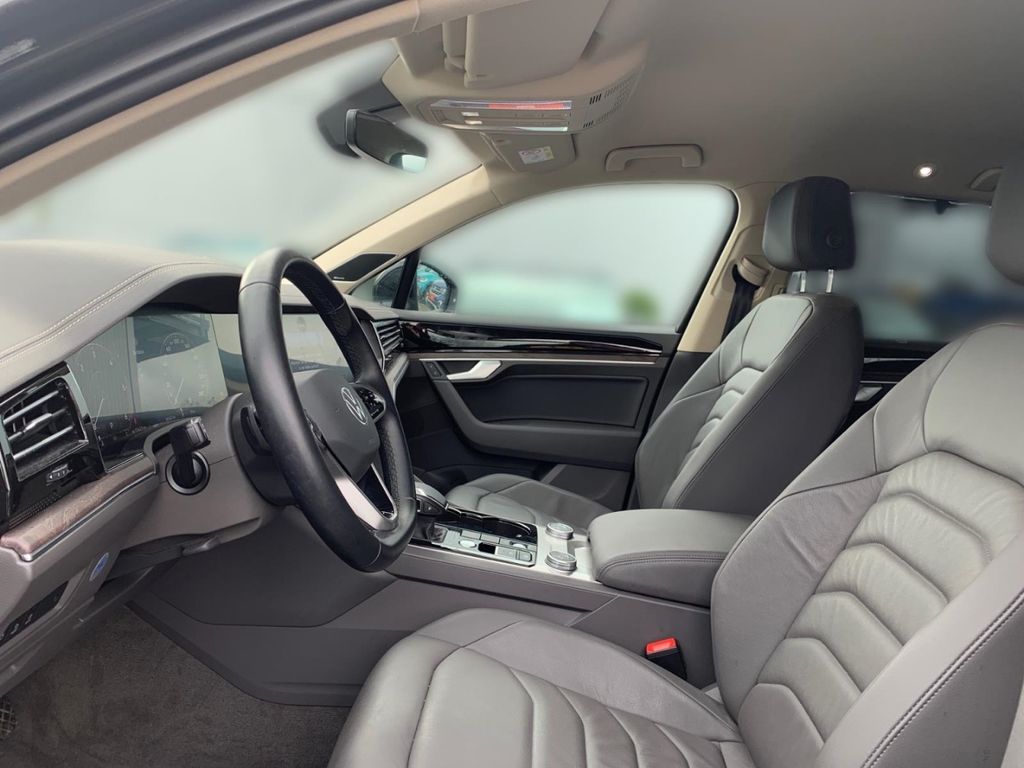 Volkswagen Touareg 2021