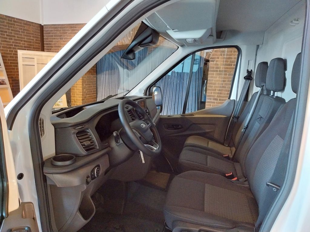 Ford Transit 2025