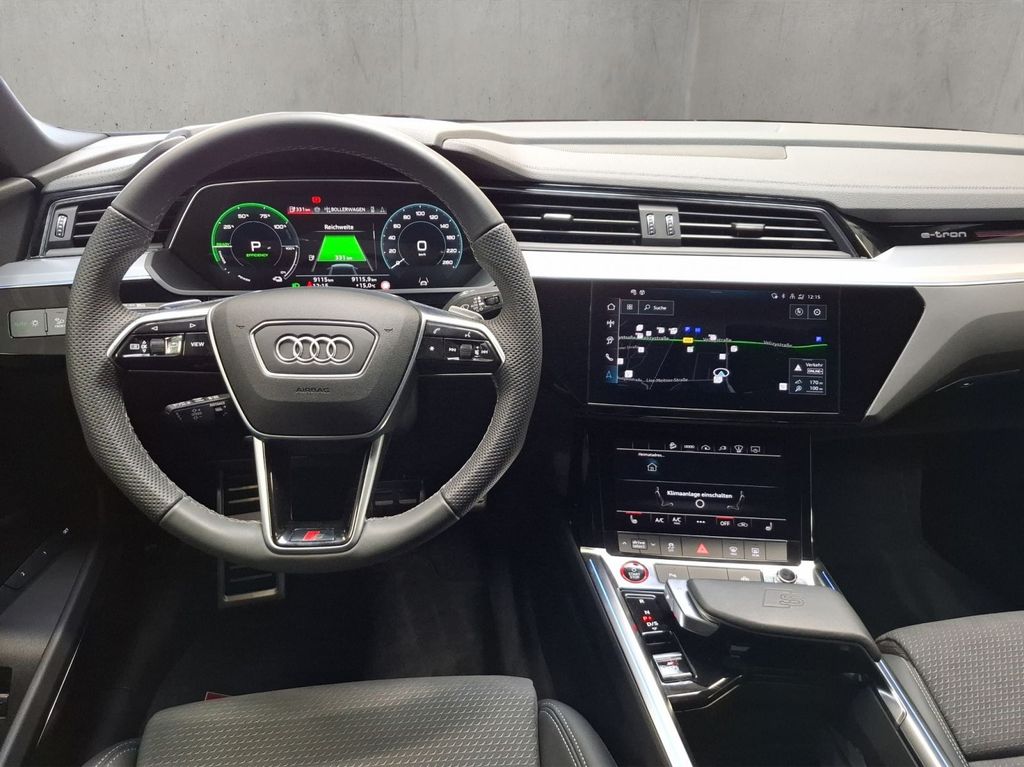Audi SQ8 2024