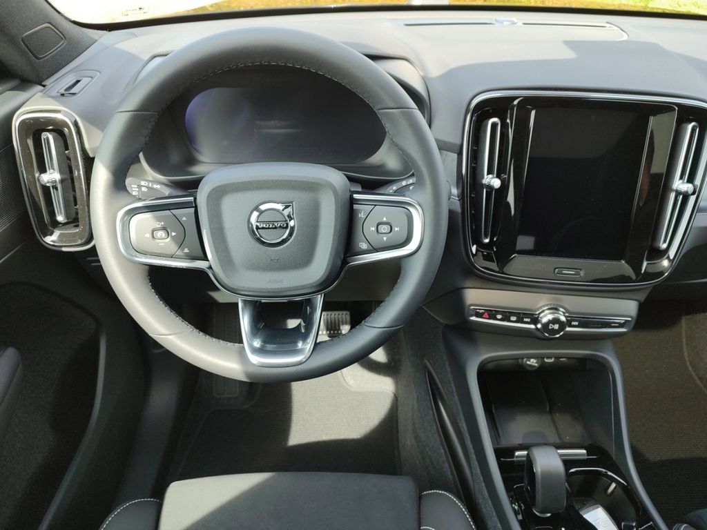 Volvo C40 2024