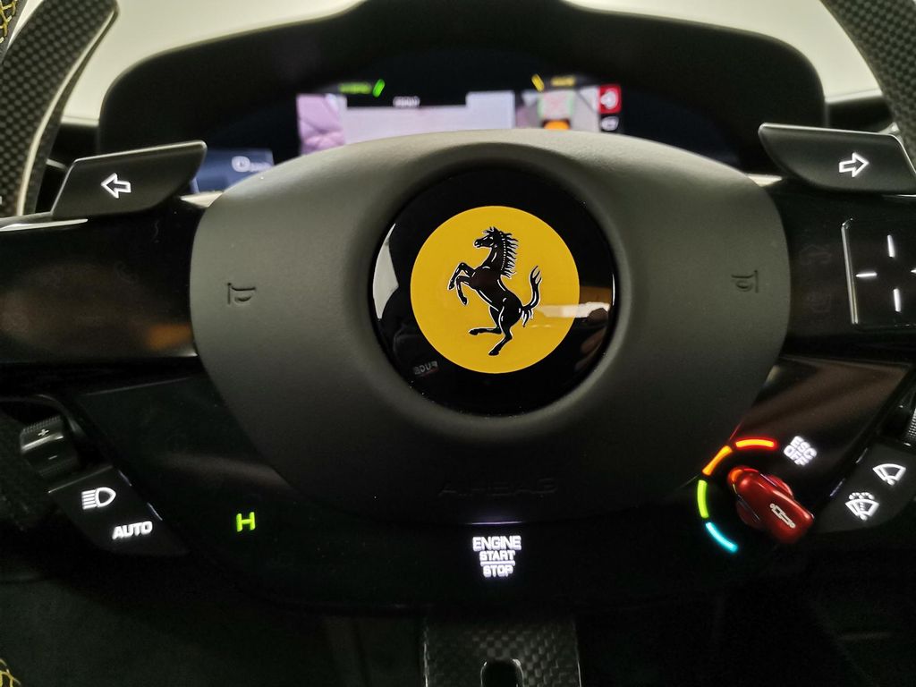 Ferrari 296 GTS 2023