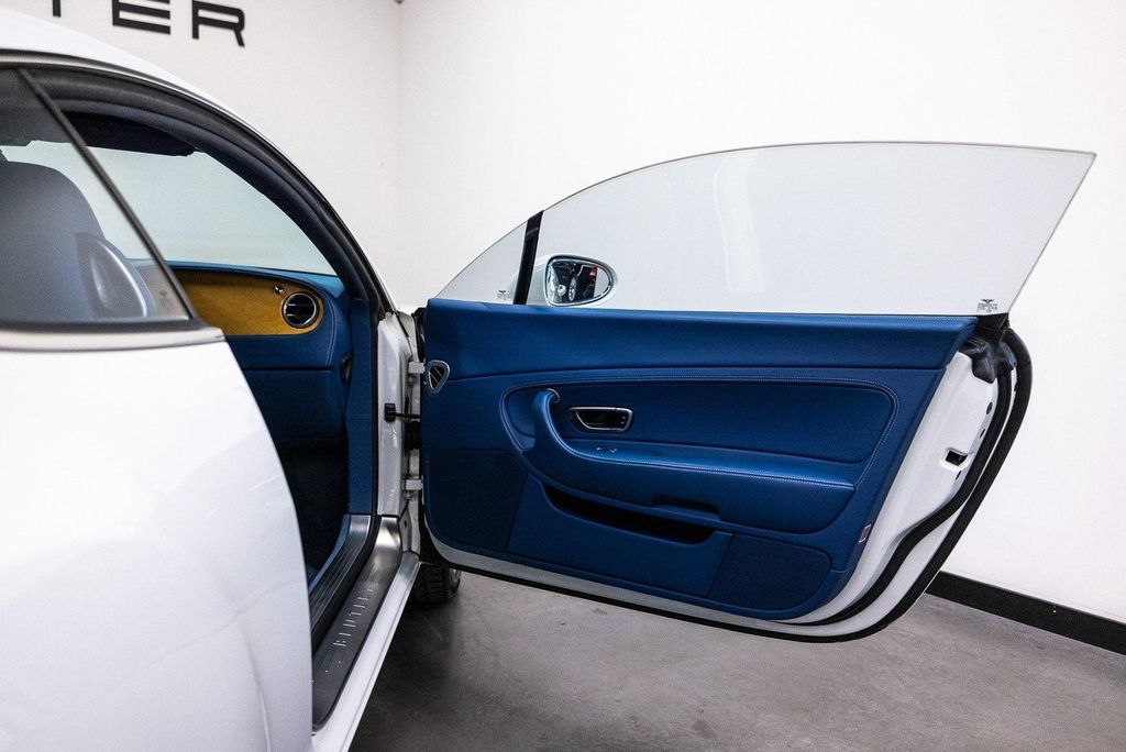 Bentley Continental GT 2010