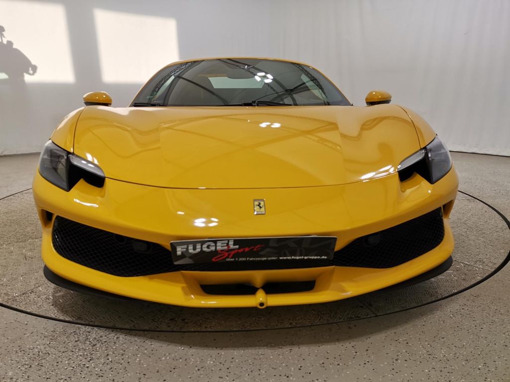 Ferrari 296 GTS 2023