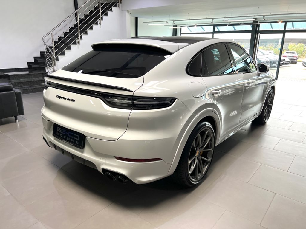 Porsche Cayenne 2021