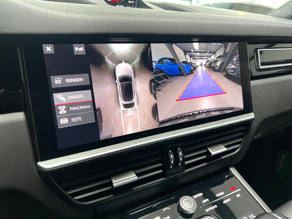 Porsche Cayenne 2021