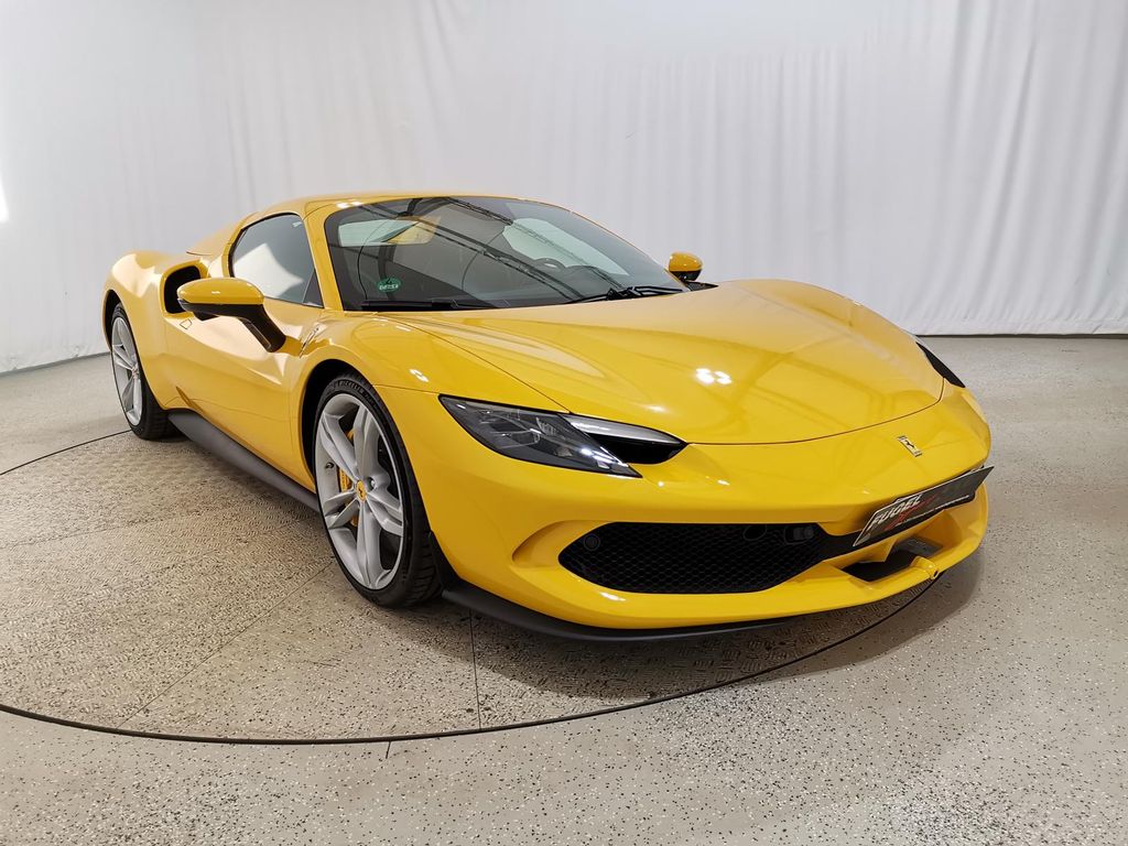 Ferrari 296 GTS 2023