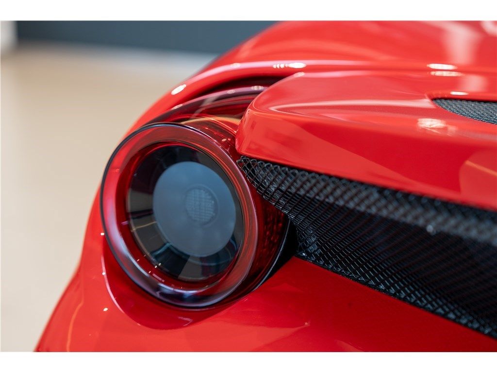Ferrari Other 2018