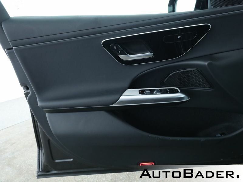 Mercedes-Benz E 200 2023