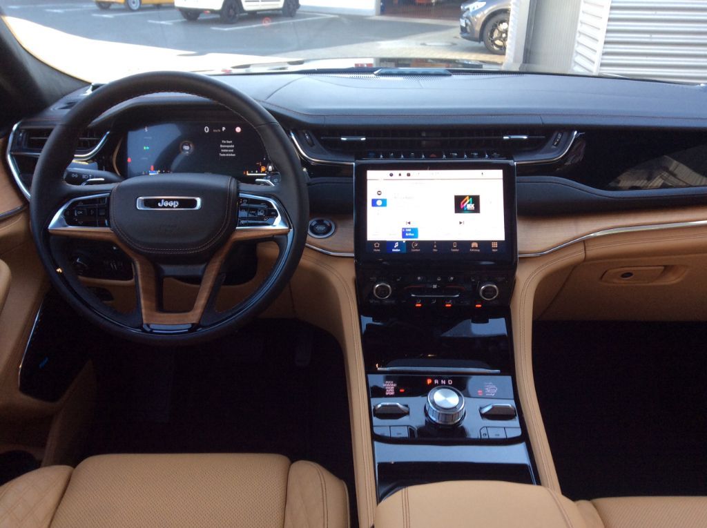 Jeep Grand Cherokee 2023