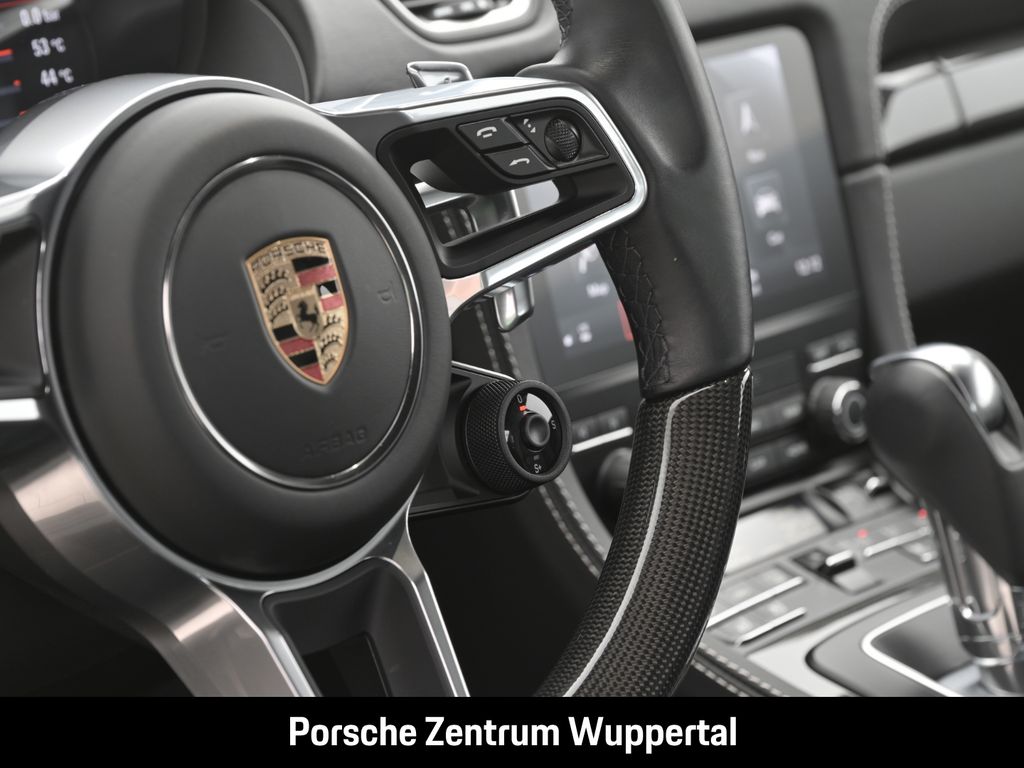 Porsche Cayman 2024