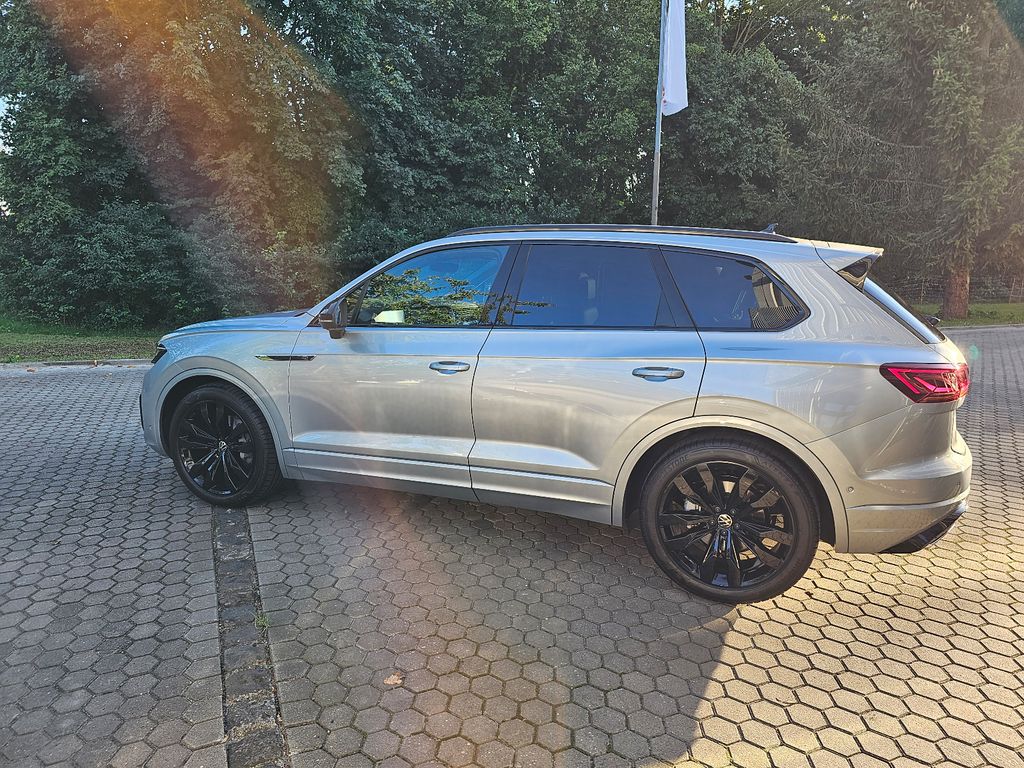 Volkswagen Touareg 2025