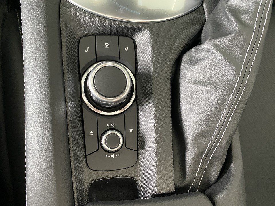 Mazda MX-5 2025