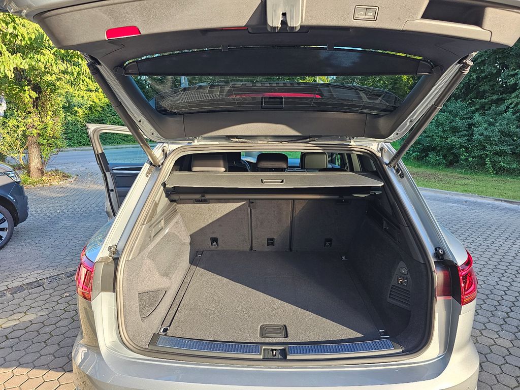 Volkswagen Touareg 2025