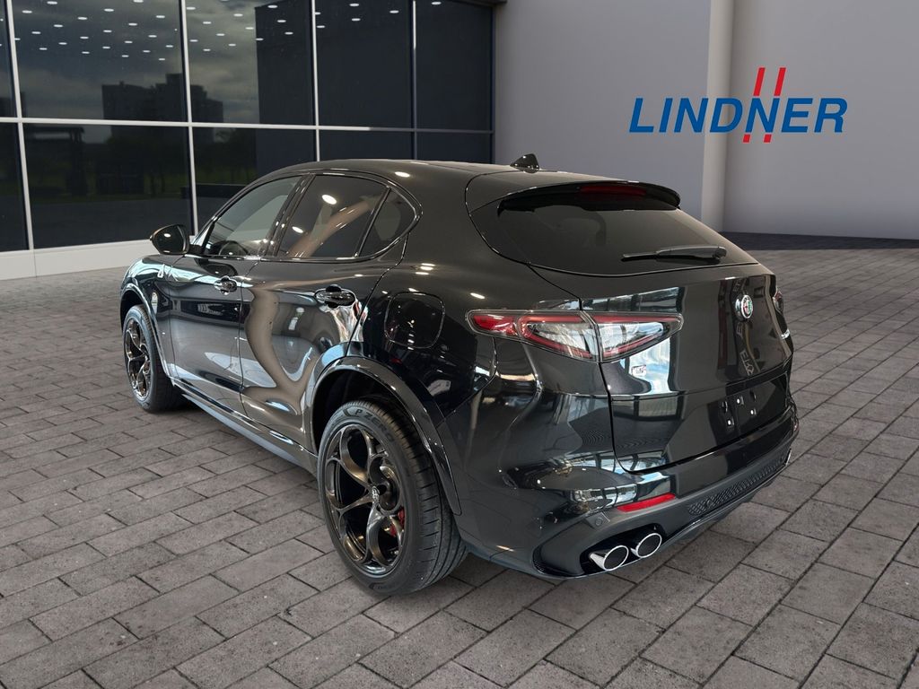 Alfa Romeo Stelvio 2024