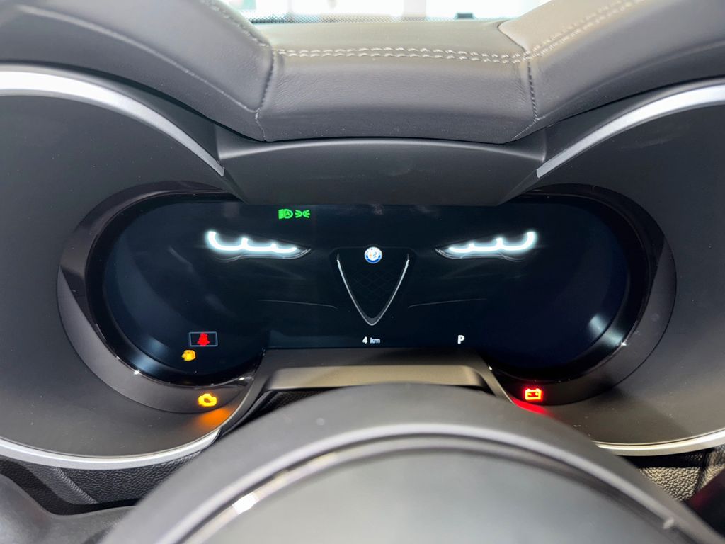 Alfa Romeo Stelvio 2024